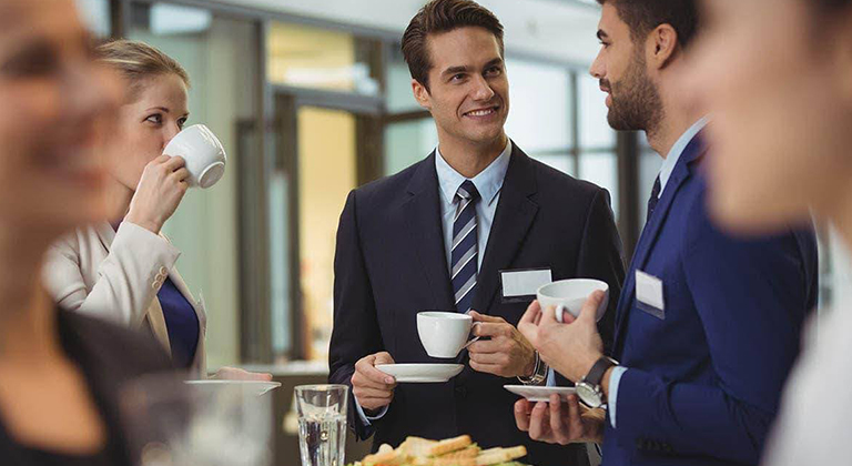 TEC 电竞菠菜共享办公室内的创业者通过社群活动建立联系,构建资源网络