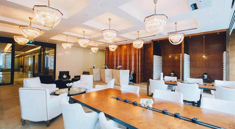 TEC 电竞菠菜提供宽敞的共享办公区配备多种设施与配套,满足会员灵活办公需求