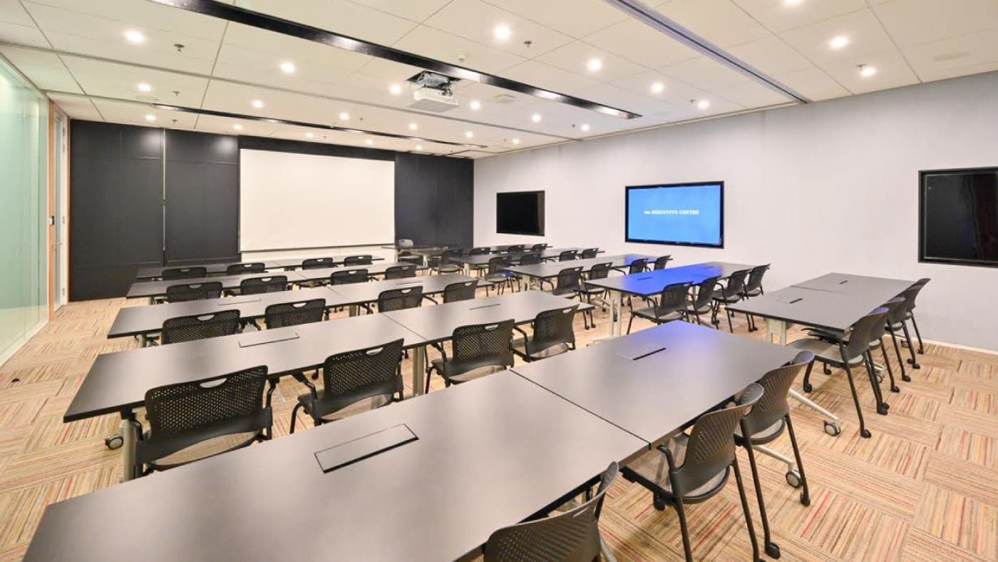 配备专业视听设备的电竞博彩 TEC 高端会议室空间