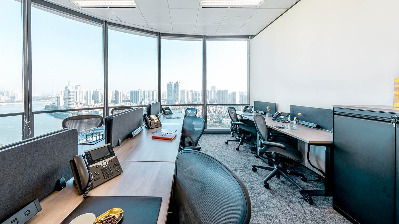 电竞菠菜 TEC 配备高端家具的服务式私人办公室空间布局