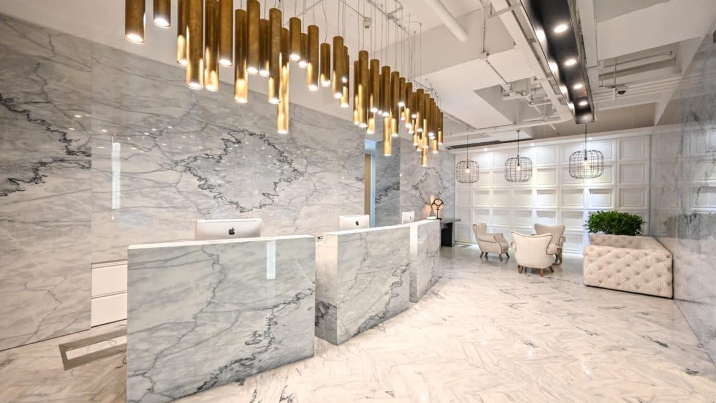 电竞菠菜在全球 16 个市场提供多元化办公空间租赁服务,包括服务式办公室、共享办公室、会议室以及活动场地,为您打造理想办公环境